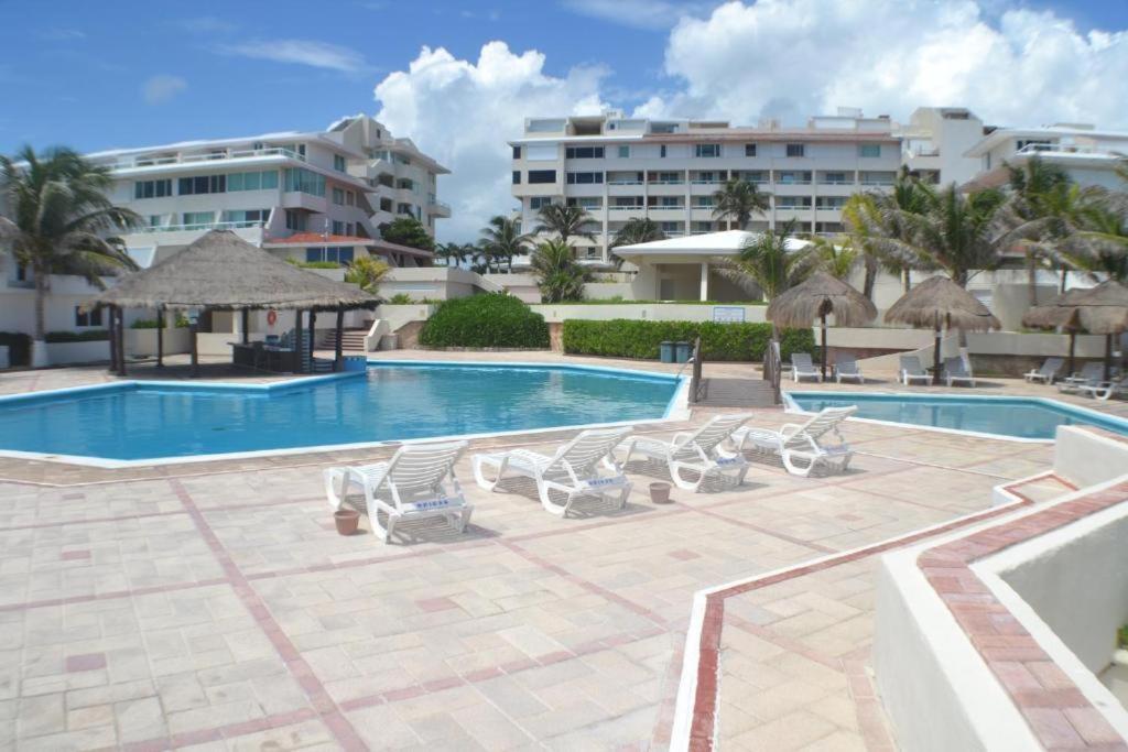 Private Room. Brisas. Zona Hotelera. Cancún Esterno foto